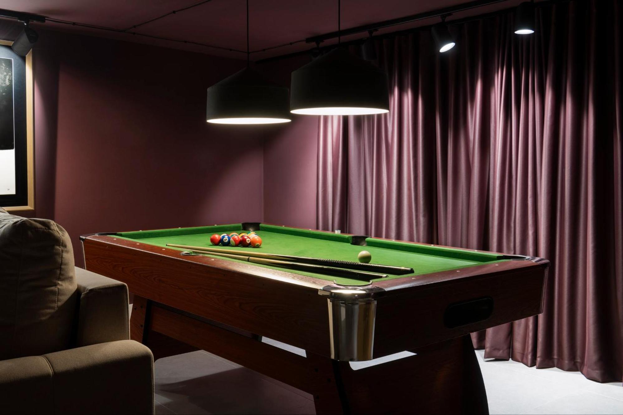 Monkeys Apartments Trastamara Billiard Room Sevilla Exteriör bild
